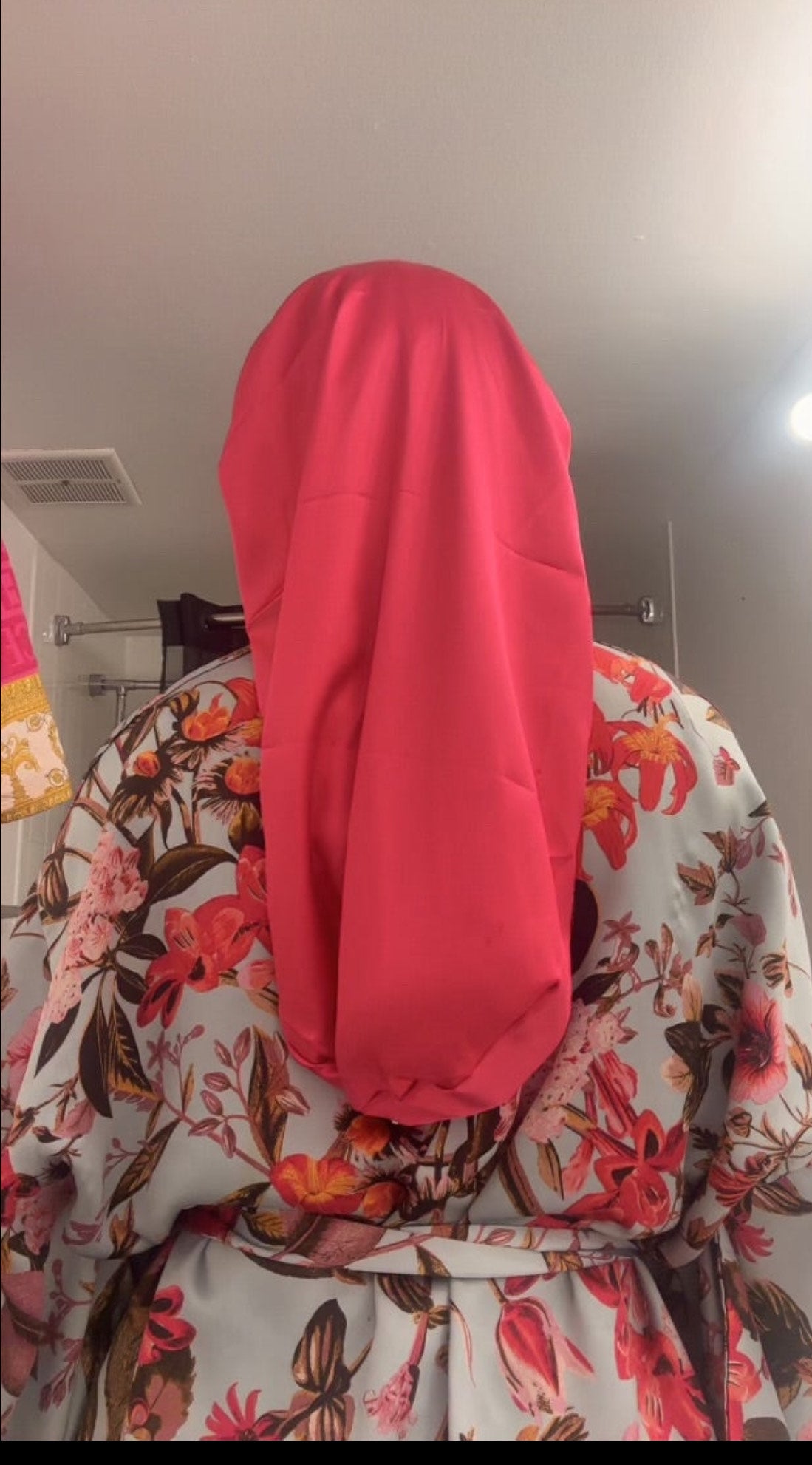 Noir Arvani Satin Bonnets