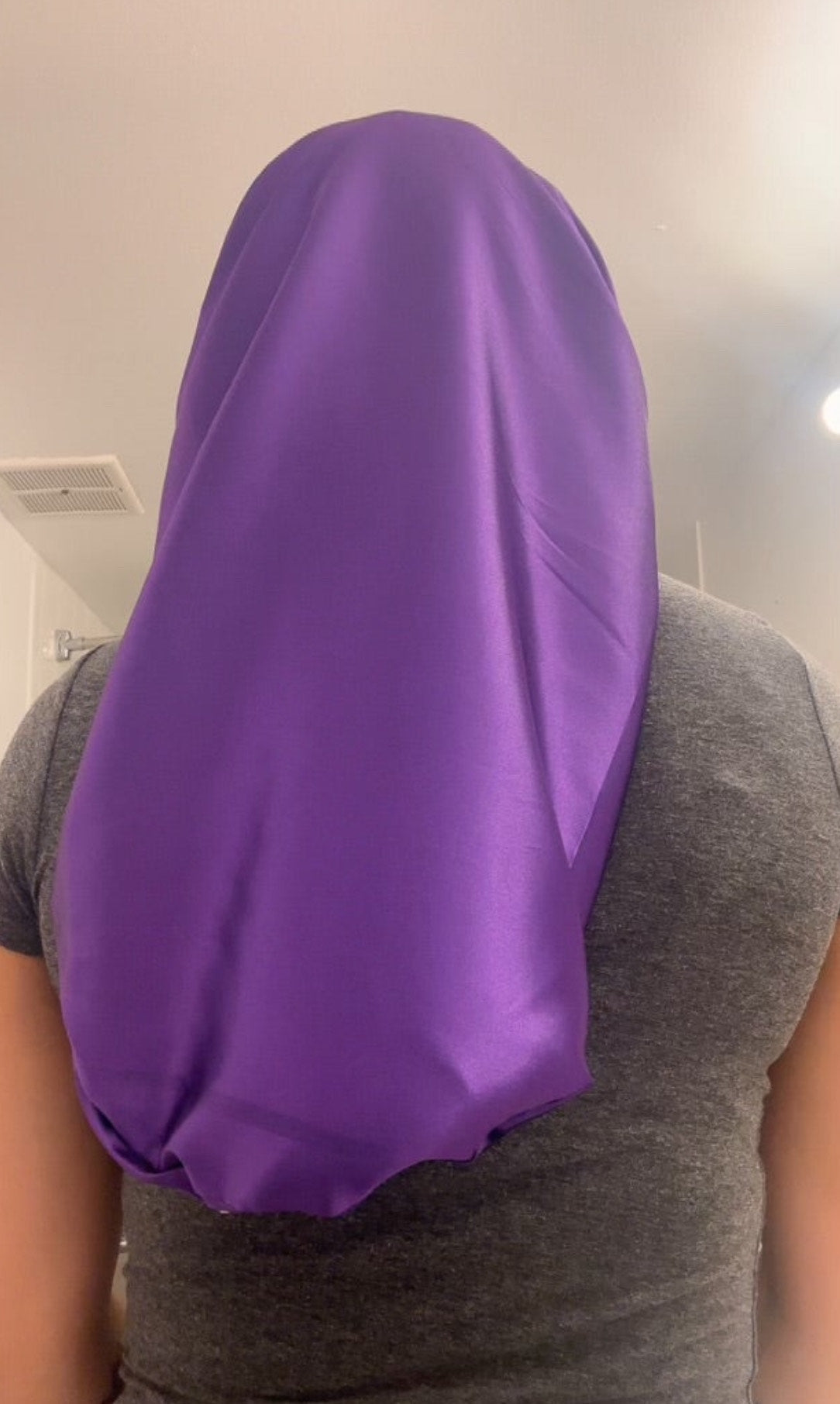 Noir Arvani Satin Bonnets