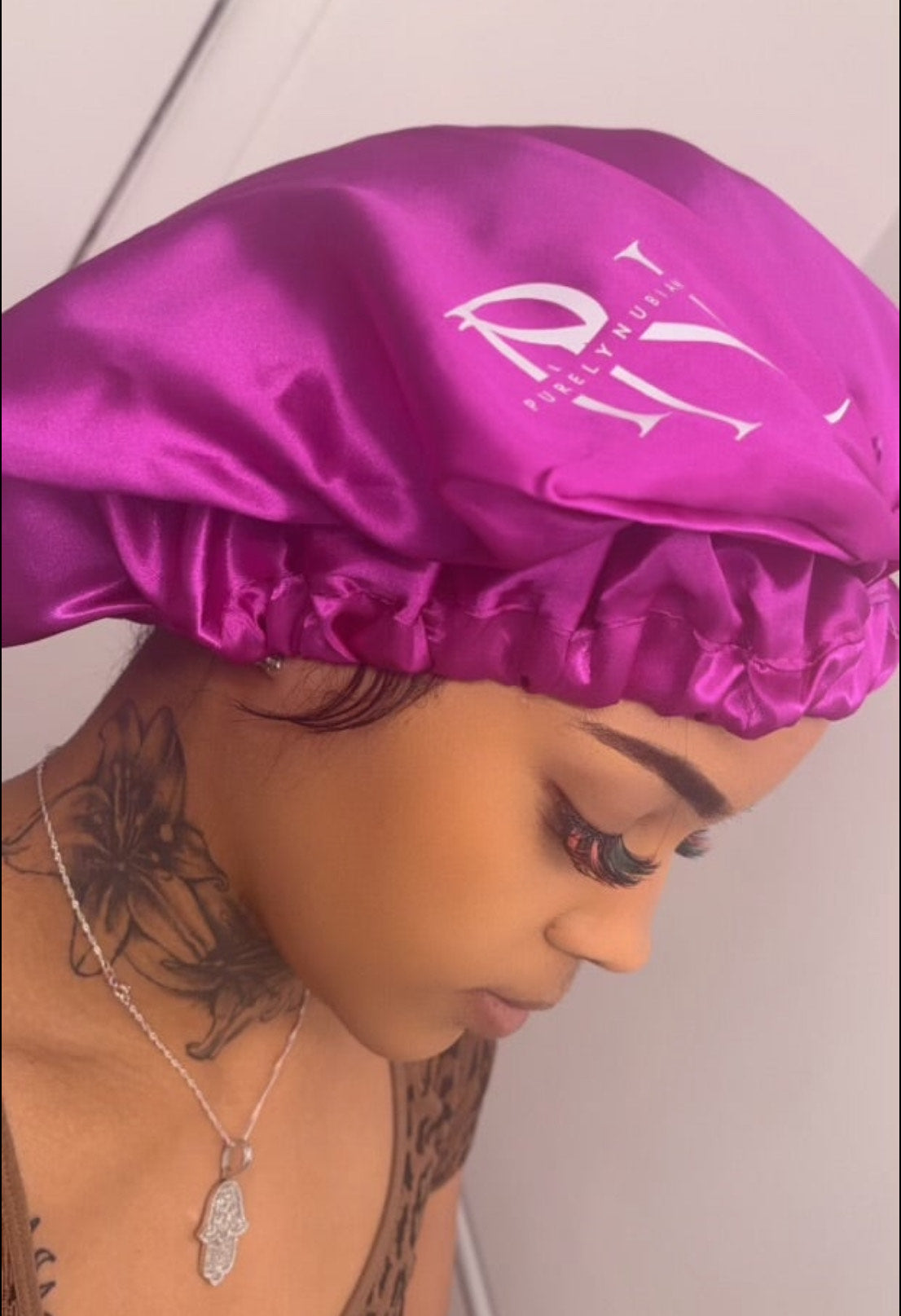 Noir Arvani Satin Bonnets